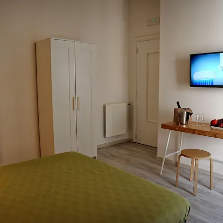 Casa Castagna Nocleg ze śniadaniem Salerno